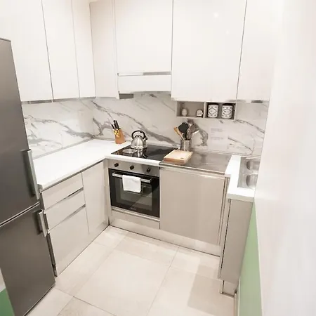 10 Min To Duomo New Chic Apt, 20 Min To Linate Apartment Milan