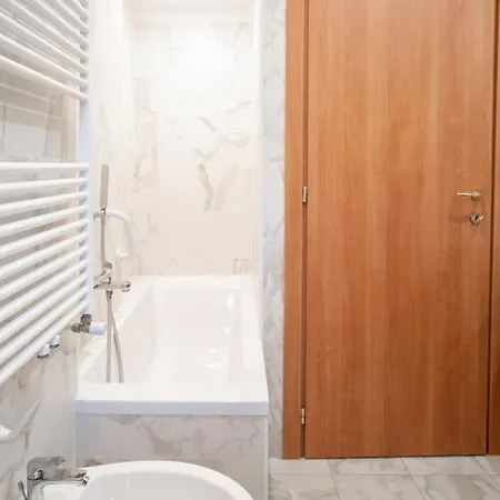 Apartment 10 Min To Duomo New Chic Apt, 20 Min To Linate
